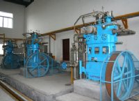 ZW-3/165型無水潤滑氧氣壓縮機